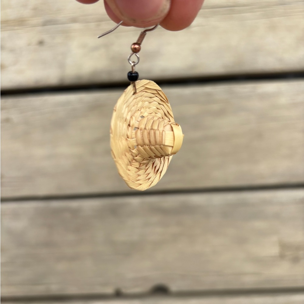 Mini Straw Hat Earrings – Handmade Boho - Picture 4 of 6